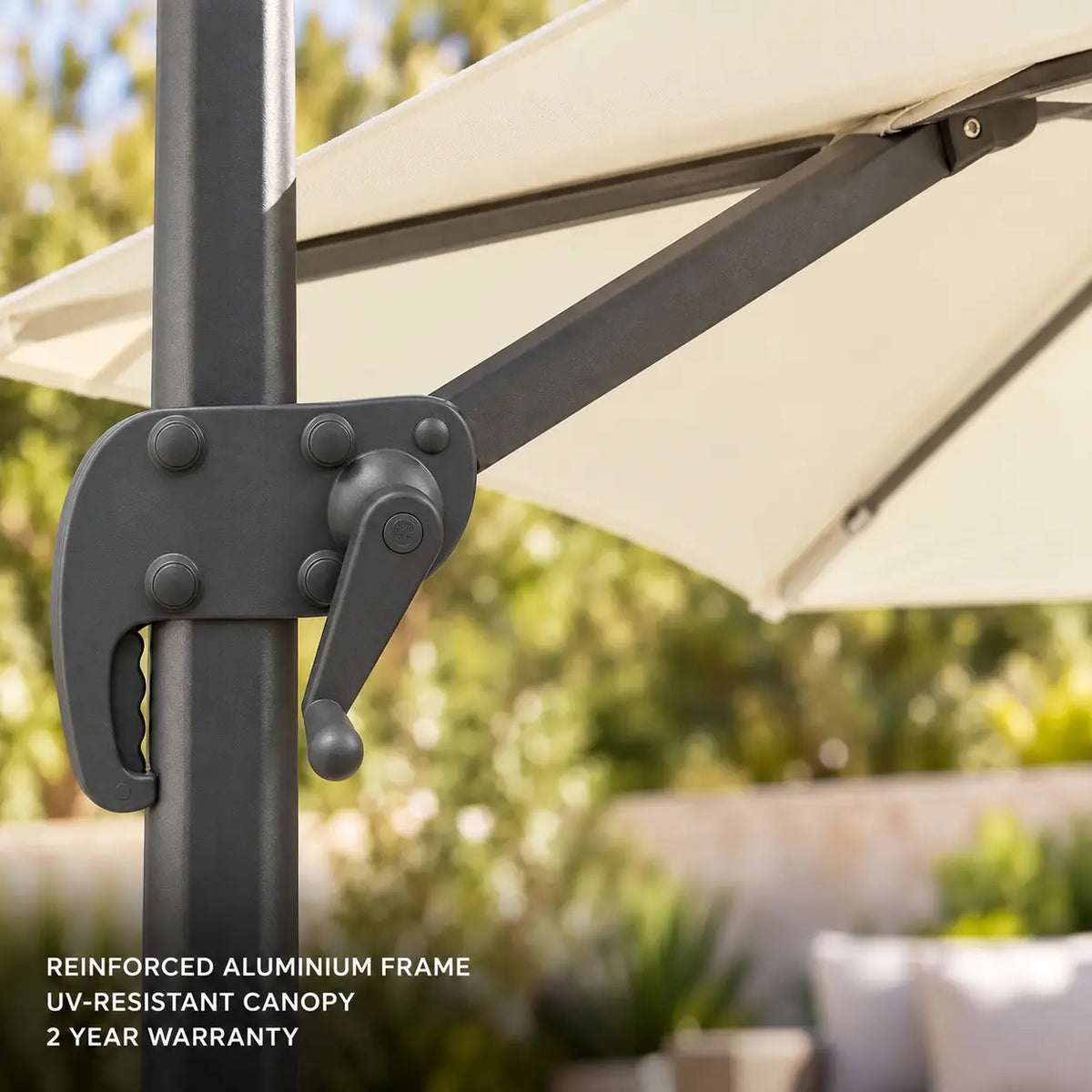 Cantilever umbrella 3x3 ivory reinforced aluminium frame tilt pivot mechanism UV-resistant canopy 2-year warranty