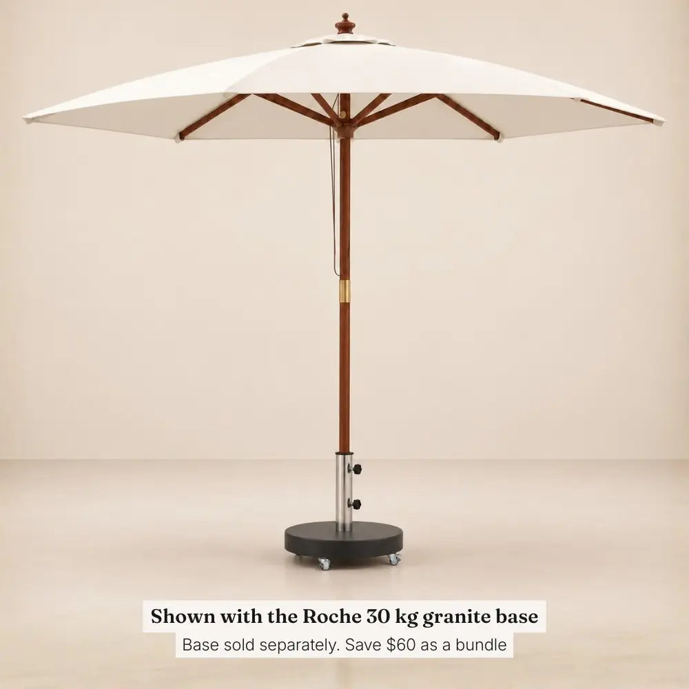 Mas market umbrella standing in the Roche 30 kg granite umbrella base